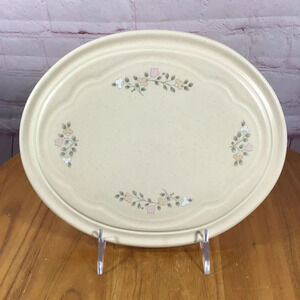 Vintage Pfaltzgraff Remembrance Oval Trivet